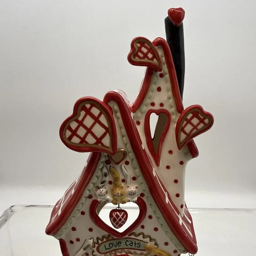 Blue Sky Clayworks “ Love Cats” Valentine Tea Light Cottage